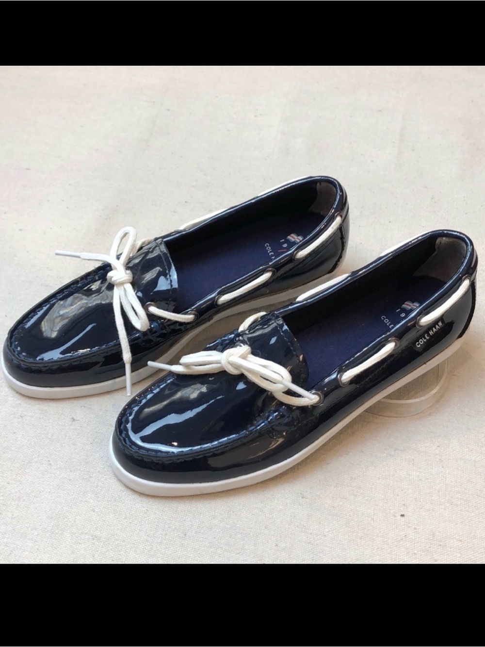 Cole Haan NWOT Navy Patent Boat Shoes 7